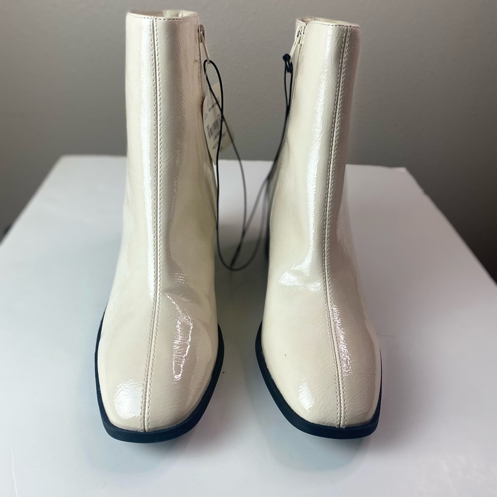 Worthington Brookdale Ankle Booties
